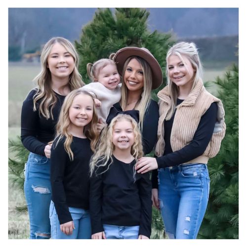The Detty Sisters